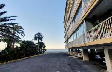 Estudio con acceso privado a la playa. - Photo 2