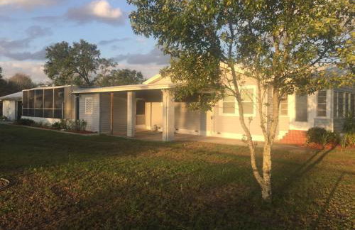 Country Living Pool Home - Foto 1