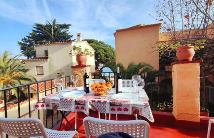 Casa con jardín a 30 metros de la playa. VL. - Foto 2