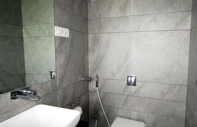 Ekdant Holiday Home Ganpatipule - Photo 13