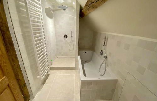 Beautiful Farmhouse - 1h40 South Paris - Foto 23