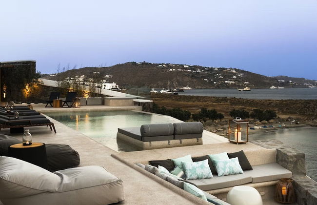 Waterfront Villa With Private Pool - Foto 26