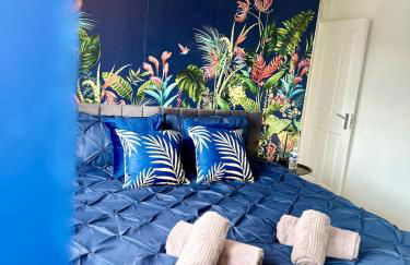 Hot Tube&Private Driveway&11 Guests Family&Contractors Bedford - Foto 33