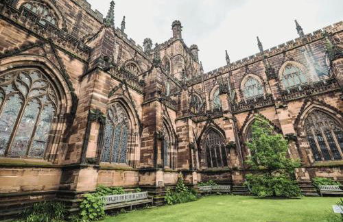 The Chester Nook - Handbridge Home with Parking - Photo 26