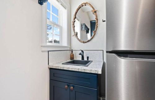 Smiling Otter Retreat! Waterfront/pool/spa/games! - Foto 37