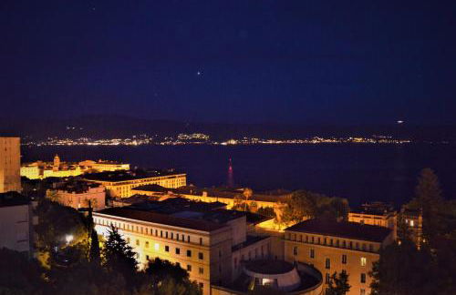 Grand T2 STANDING AJACCIO Proche centre et plages VUE PANORAMIQUE PARKING PRIVE - Foto 22