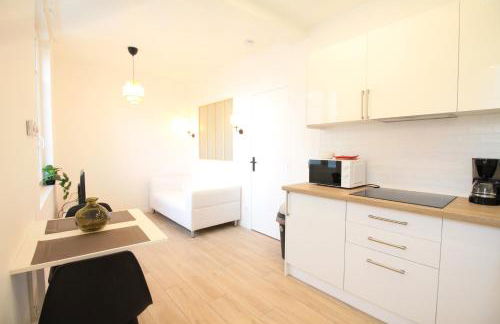 Disponible - Appartement Entier - Matelas Emma - RER B Laplace, 5mn Paris - 2 pers - Parking Rue Gratuit - Tout équipé - RDC - 1 - Foto 1