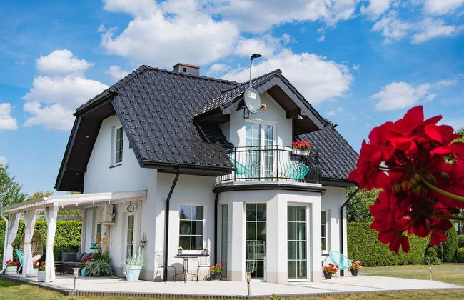 A Luxury Villa in a Seaside Village.living Room, 2 Bedrooms, 2 Bathrooms, Garden - Photo 1