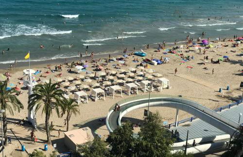 Apartamento con vistas al mar primera linea de playa del Postiguet - Photo 32