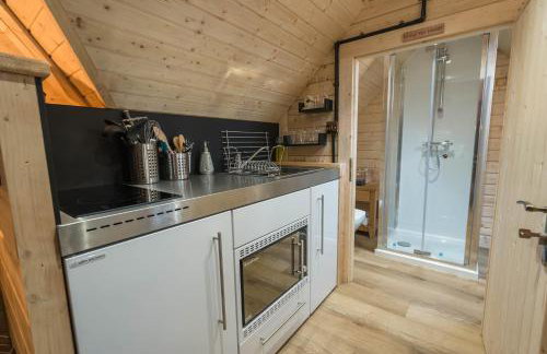 Cabin for 2 - Outdoor Bath Wood Burner - Foto 3