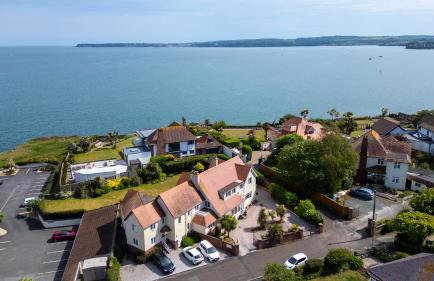 Cliff Court Apartments - Foto 15