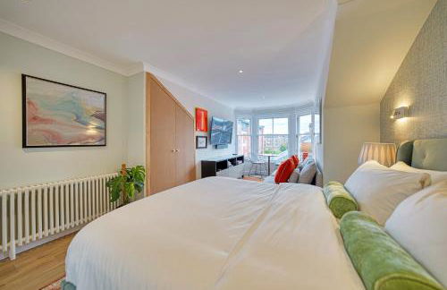 City Oasis Craigpark Residence - Photo 1