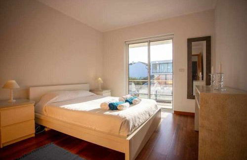 Marina de Vila Franca do Campo - Photo 24