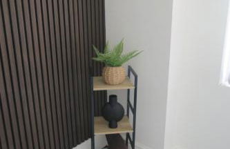 NEW 4 Bed house close to train station and town - Foto 10