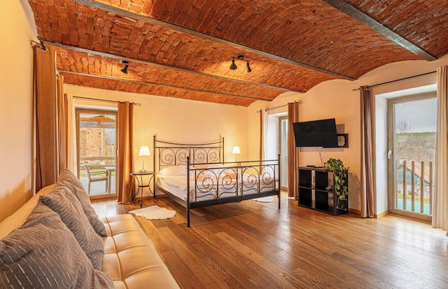 Natural Chalet Velbana Iza - Photo 2