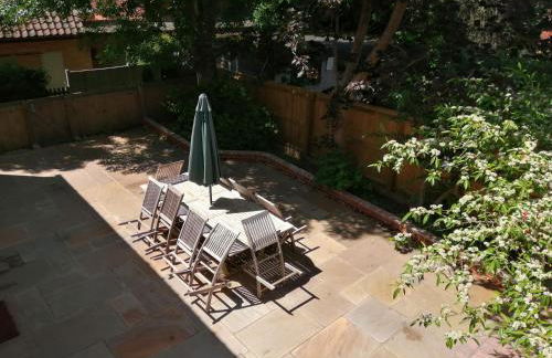 Gorgeous Cottage by the sea sleeps 10 5 bed 4 bath - Foto 6