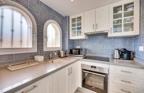 Estepona Beach Apartment - Photo 9