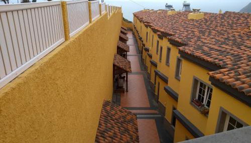 PLAYA Y MONTAÑA: NATURALEZA Y ARMONÍA - Foto 3