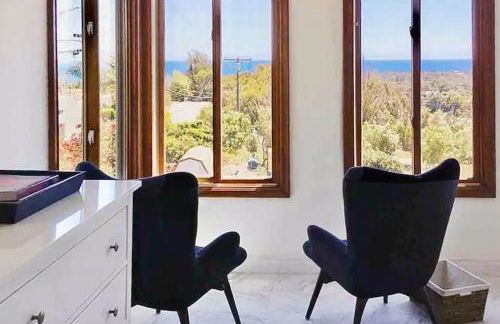 Malibu Ocean Villa with King Bed, Hot Tub, Beach, BBQ - Foto 7