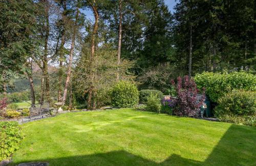 Cottage No1 Four Bed Lakeland Retreat and Hot Tub - Foto 8