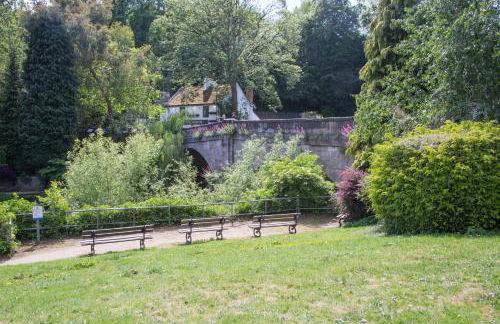 A unique house near the River Nidd in Knaresborough - Foto 26