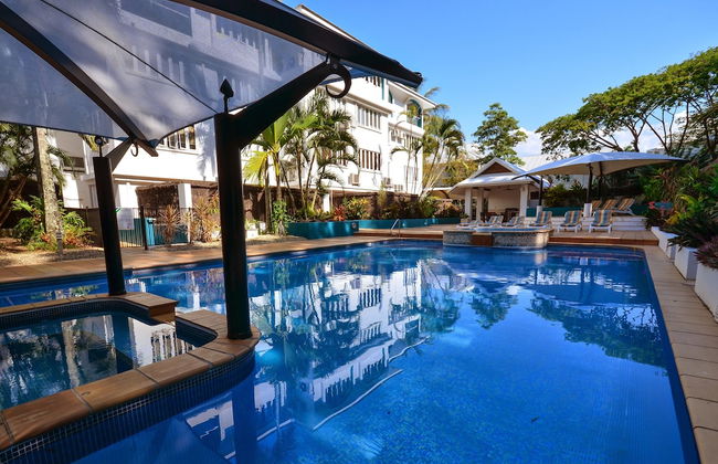 BeachView Apartments at Villa Paradiso - Photo 33