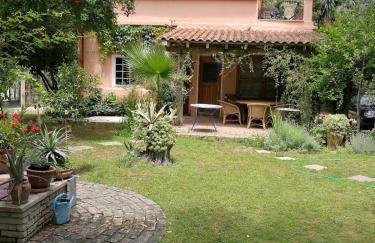 Villa with big garden - Foto 34