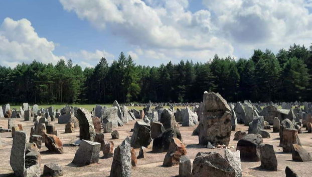 Excursión al campo de concentración de Treblinka - Photo 5