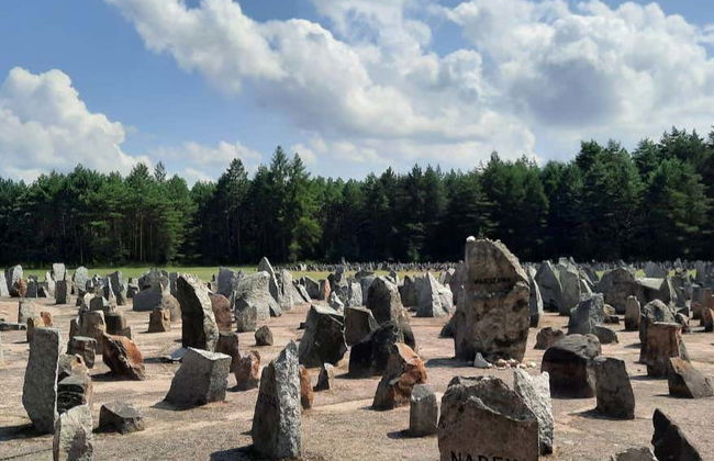 Excursión al campo de concentración de Treblinka - Foto 5