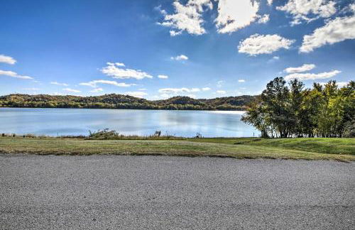 1872 Bethlehem Home with View of Ohio River! - Foto 38