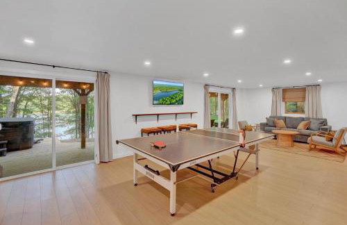 Lakefront Home, Hot Tub, Pool Access, Boats, Pets - Photo 40