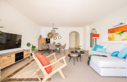 OleHolidays Bahia Marbella Vista Hermosa - Photo 3