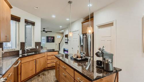 2226 N Washington St - Photo 3