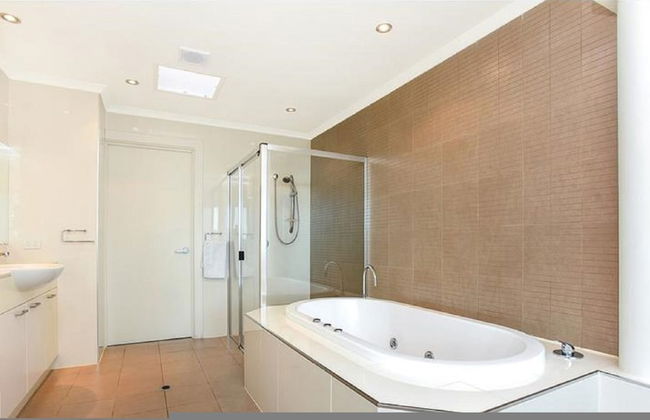 Gallery Resort Style Penthouse no 13 - Photo 9