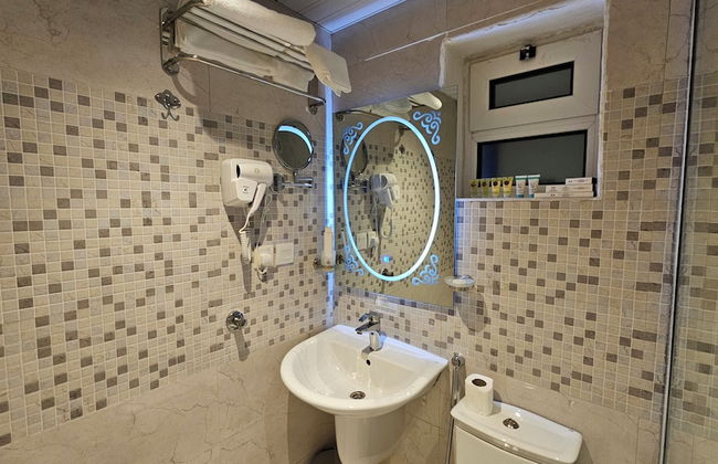 Royal al Alamiyah - Photo 8