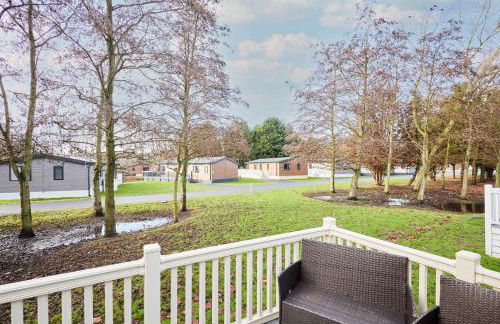 Cherry Lodge with Hot Tub - Foto 9