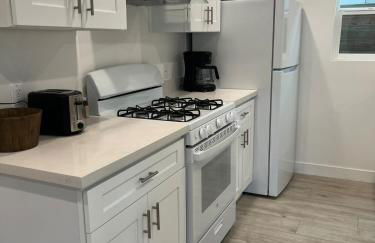 Brand New Home, Great Location, Monthly Discounts - Foto 24