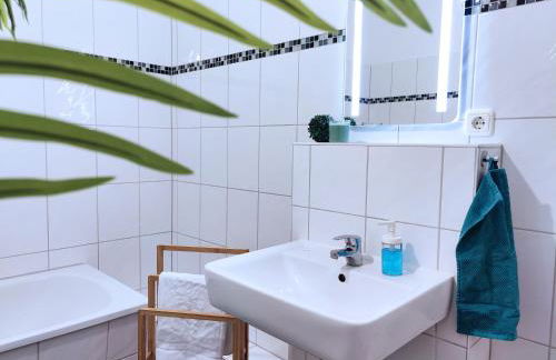 Großes modernes Loft mit Tischkicker, Billiard und Heimkino in Uni und Klinik Nähe - Foto 10