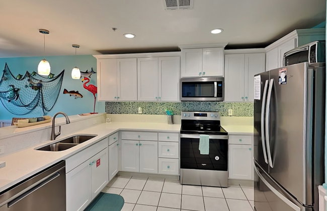 Grand Caribbean by Silver Sands Vacation Rentals - Photo 38
