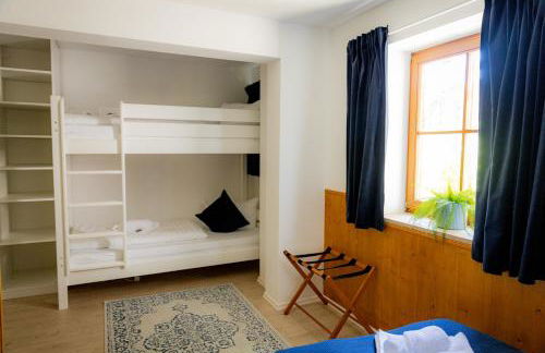 C4S COME4STAY - Alpenblick Watzmann-Kehlstein - TOP Lage im Berchtesgadener Land I bis zu 10 Personen I große Terrasse mit Blick auf die Berge I Smart TV I Billiard I WLAN I kostenloser Parkplatz - Foto 18