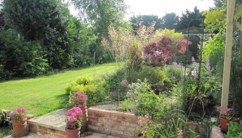 Charming family home on edge of South Downs - Foto 5, Garden