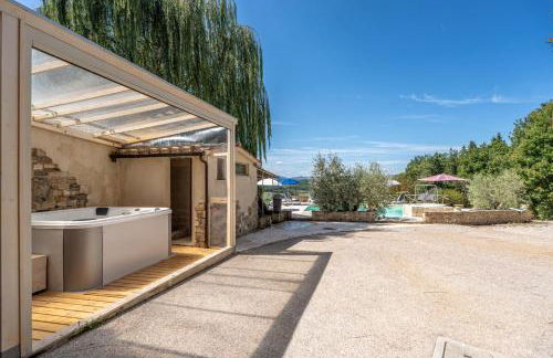 Villa San Lorenzo - Hilltop Villa With Private Pool, Jacuzzi & AirCO - Photo 13