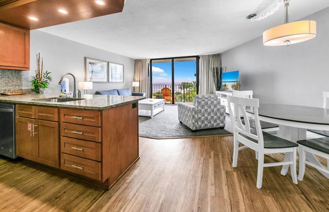 Edgewater Tower 1-305 - Foto 41