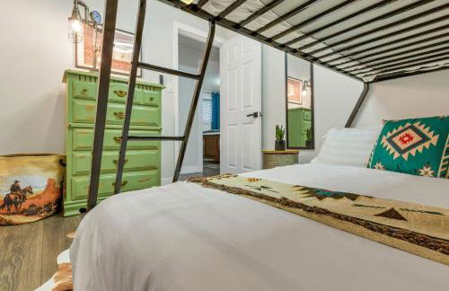 Backyard BBQ Retreat: Central 3bd - Prime Location - Foto 16