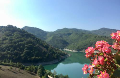 La Minicasa al Lago del Turano - Foto 44