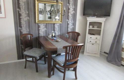 Liebevoll eingerichtete Ferienwohnung Huus up de Warf - Photo 4