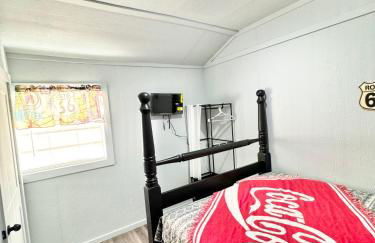 Route 66 Pop Stop-Minutes to Main St - Foto 15