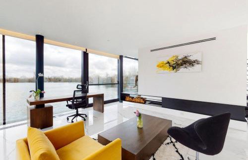 Huntsman Lake House - Photo 27