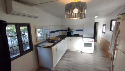 A l'ombre des Pins du Castellet - Foto 3