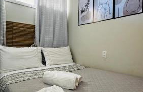 Stúdio Completo com Ar e wifi rápido em itapuã - Foto 7